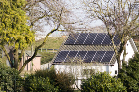 DIY Solar Power Sheds and Outbuildings - Grit